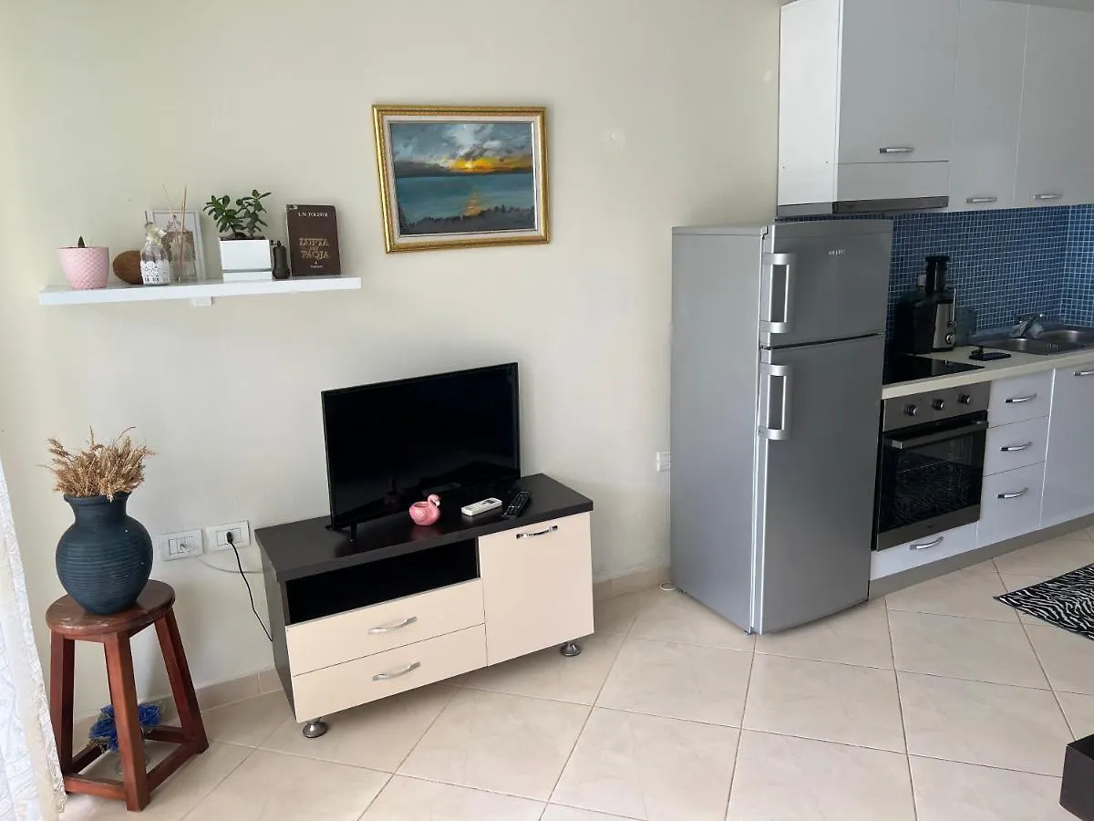 Hakunna Matata Rezidence&Apartments Vlorë 0*,  Albanien