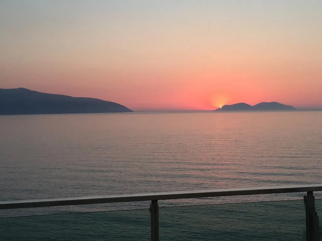 Hakunna Matata Residence & Apartments Vlore