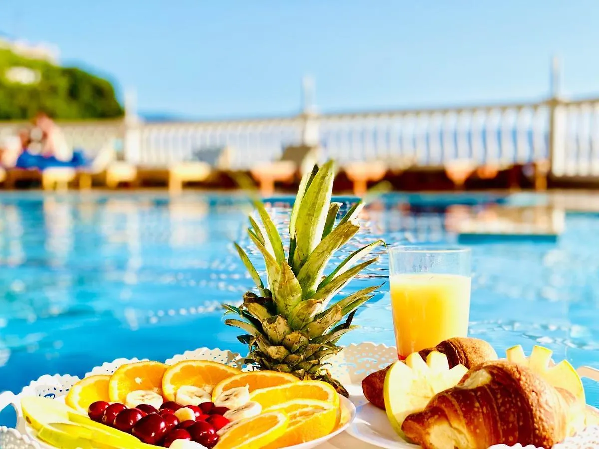 Hakunna Matata Residence & Apartments Vlore