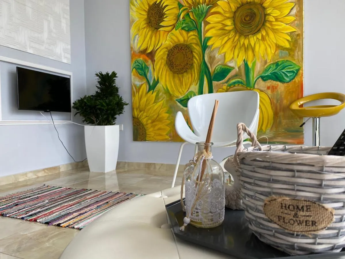 Hakunna Matata Residence & Apartments Vlore Albania